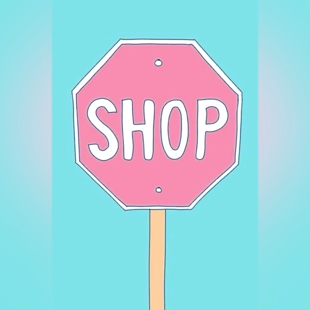 💖 Like this listing to be notified for future shows and closet clear outs!